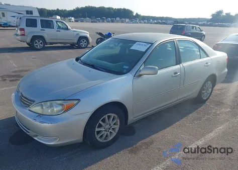 2002 Toyota Camry Le/Xle/Se из США, поврежденный, VIN 4T1BE32K62U050080